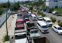 Truck drivers block highways in Puebla and Chiapas
