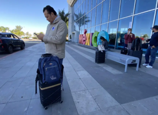 Volaris will also cancel the routes from Puebla to León and San Luis Potosí.